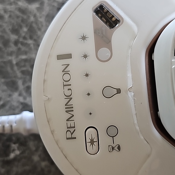 REMINGTON i-Light Pro Hair Removal With Use And Care Guide Booklet - Picture 9 of 12